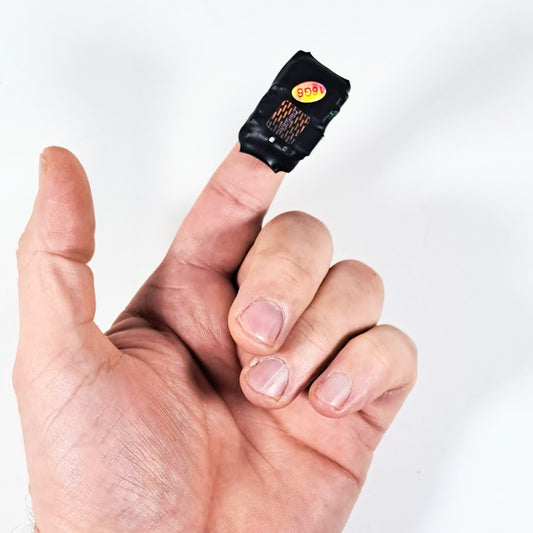 mini registratore audio spia professionale con autonomia fino a 3 giorni di batteria e microfono alta qualità con attivazione vocale (King Spy Voice F61)