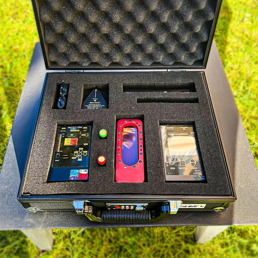king Spy Detector One Rilevatore Professionale di Radiofrequenza GSM-GPS-WIFI-BLUETOOTH Telecamere Nascoste kit valigia bonifica ambientale con analizzatore di spettro per la Sicurezza della Privacy